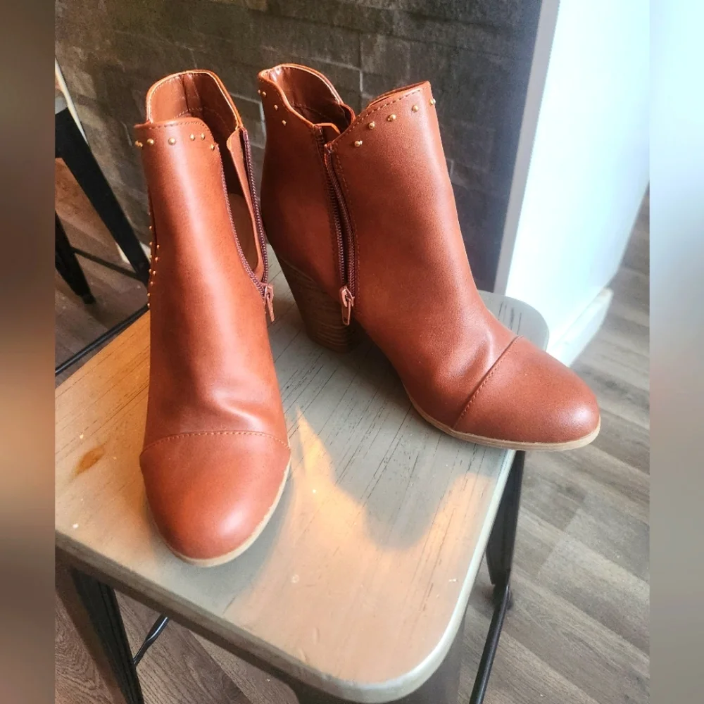 Lauren Conrad Booties